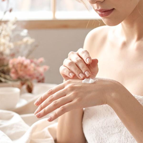 KLAPP Skin Care Science Repagen Exclusive Hand Care Cream